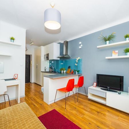 Cozy Studio Next To The Metro And City Center 华沙 外观 照片