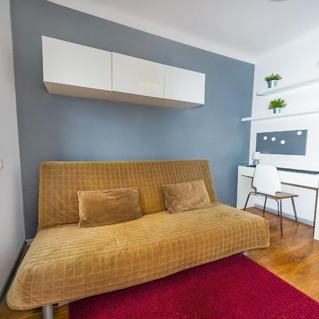 Cozy Studio Next To The Metro And City Center 华沙 外观 照片