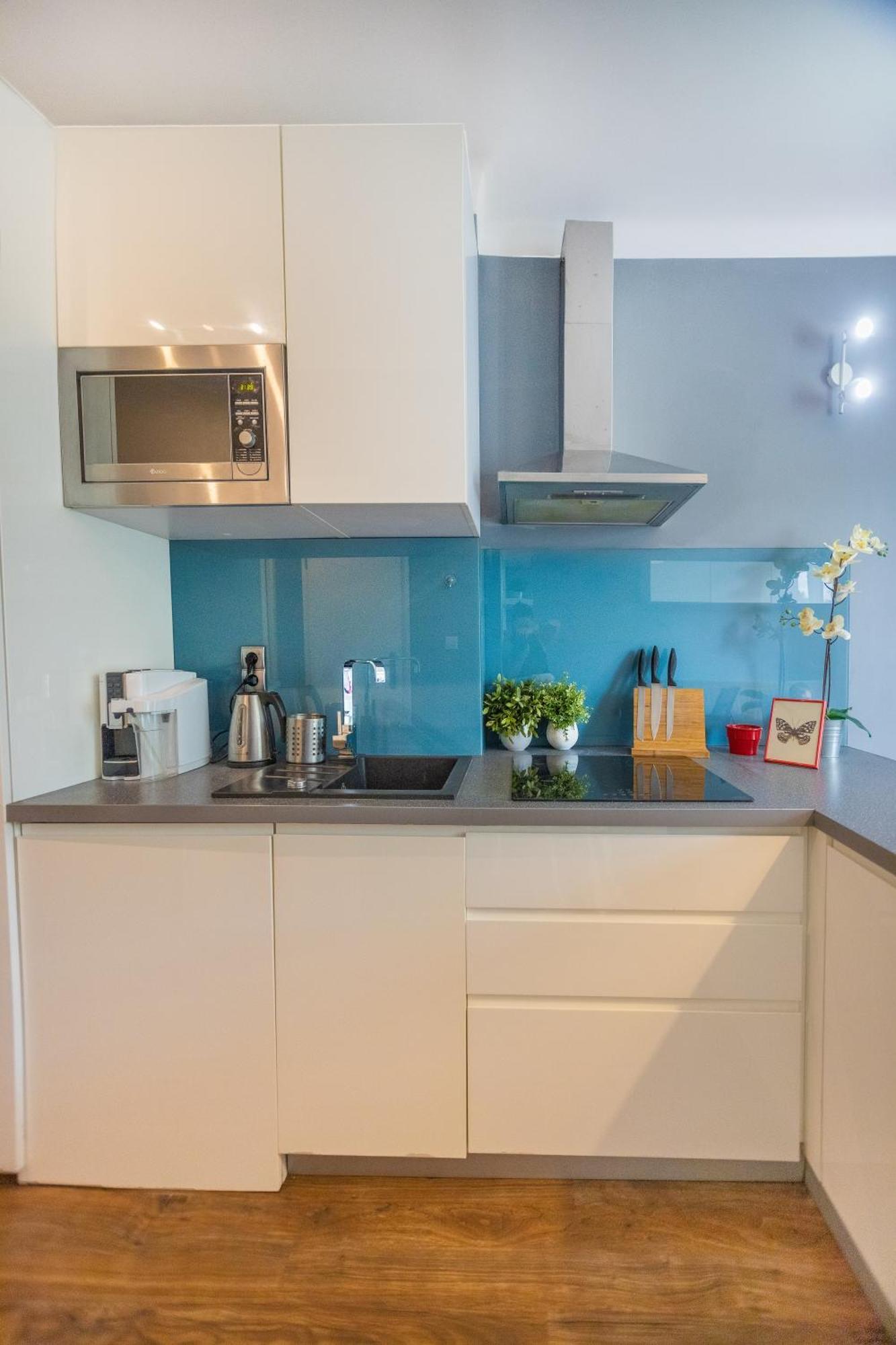 Cozy Studio Next To The Metro And City Center 华沙 外观 照片